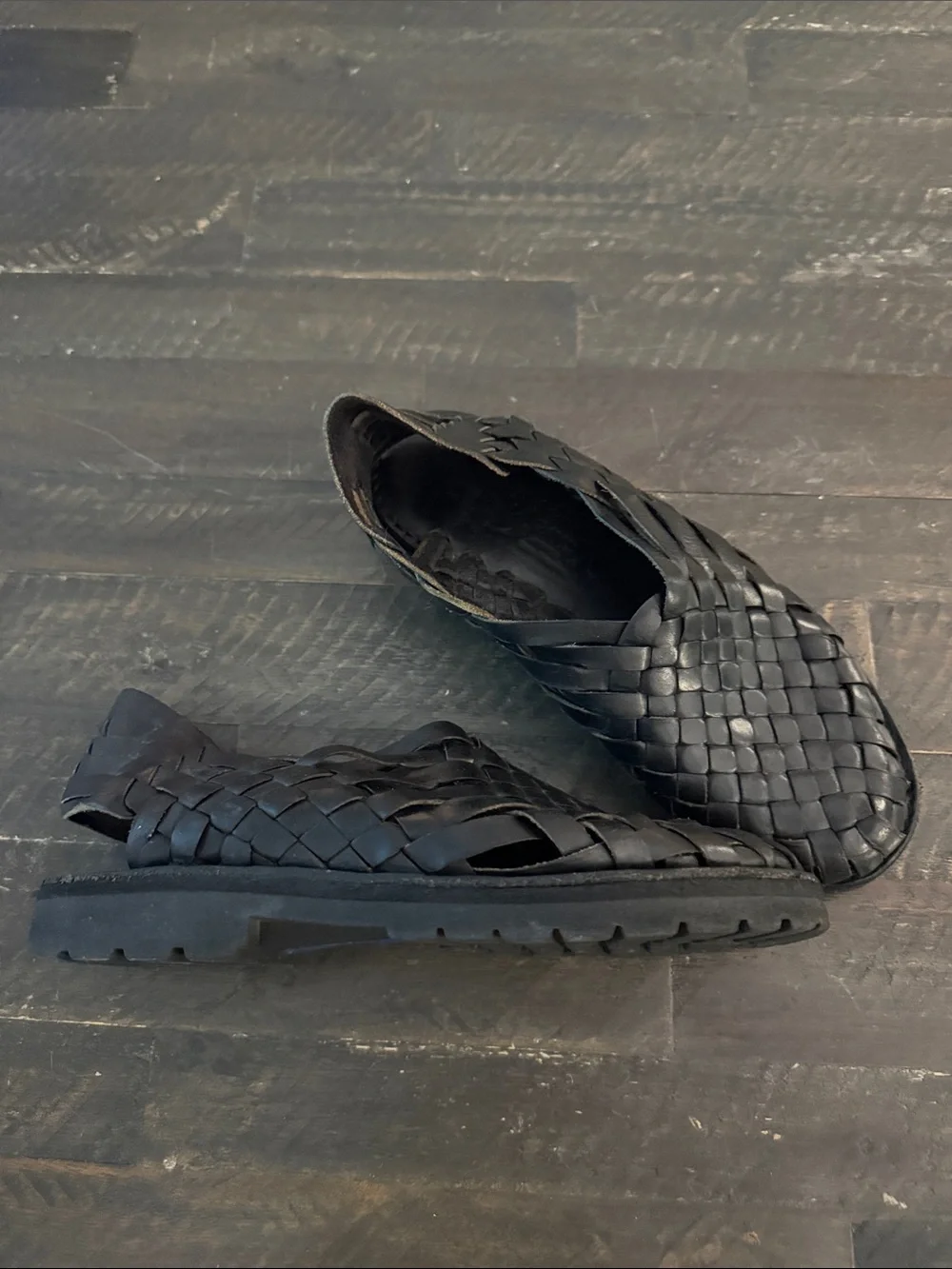 Magnanni Black Woven Leather Slip-On Sandals - Size 9.5